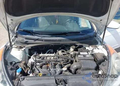 2014 Hyundai Veloster Base W/Black from USA, damaged, VIN KMHTC6ADXEU199093